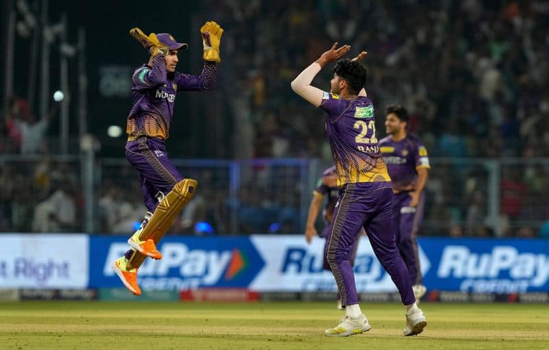 IPL 2023 KKR vs LSG Quinton de Kock Prerak Mankad attacking back after lost Karan Sharma wicket jje 