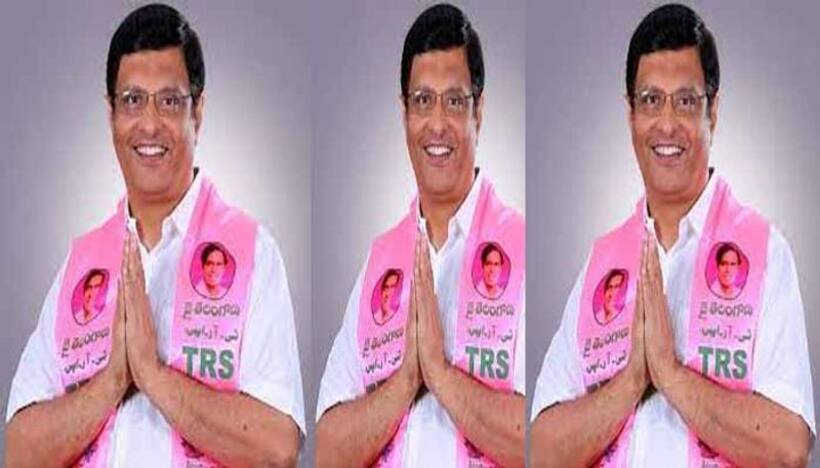 వనమాపై అనర్హత వేటు:తెలంగాణ సీఈఓ వికాస్‌రాజ్‌కు హైకోర్టు తీర్పు కాపీ అందించిన జలగం