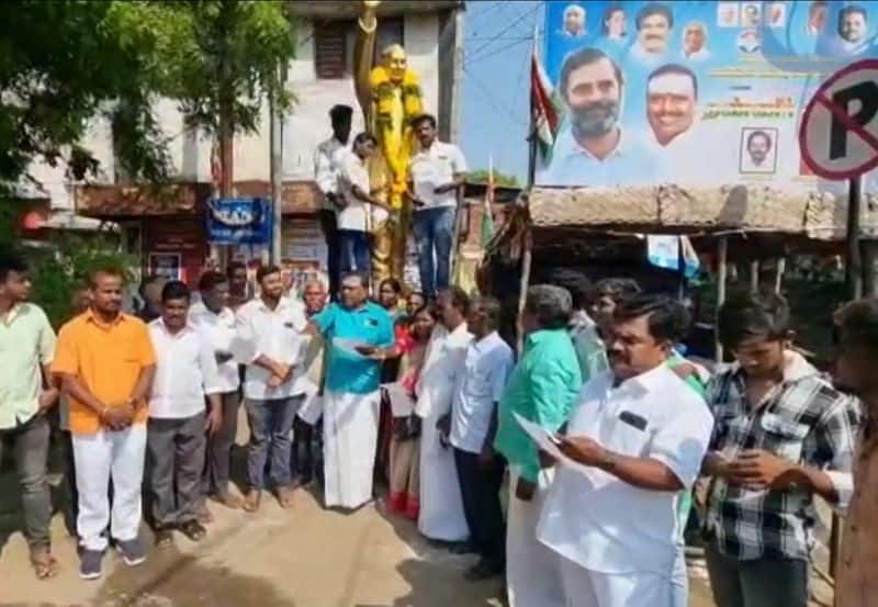 on the occasion of the death anniversary of rajiv gandhi congress party members garlanded the statuein trichy