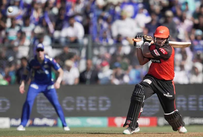 IPL 2023 MI vs SRH Vivrant Sharma Breaks 15 years IPL Record with debut fifty jje