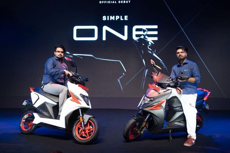 Simple Energy launch simple one Electric scooter with highest ever mileage range of 212 km single charge ckm