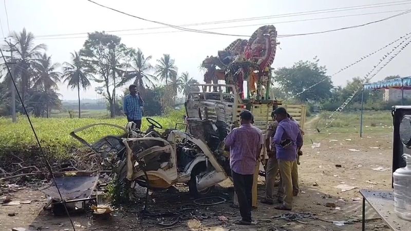 2 persons died while fire works accident in temple festival in dharmapuri district