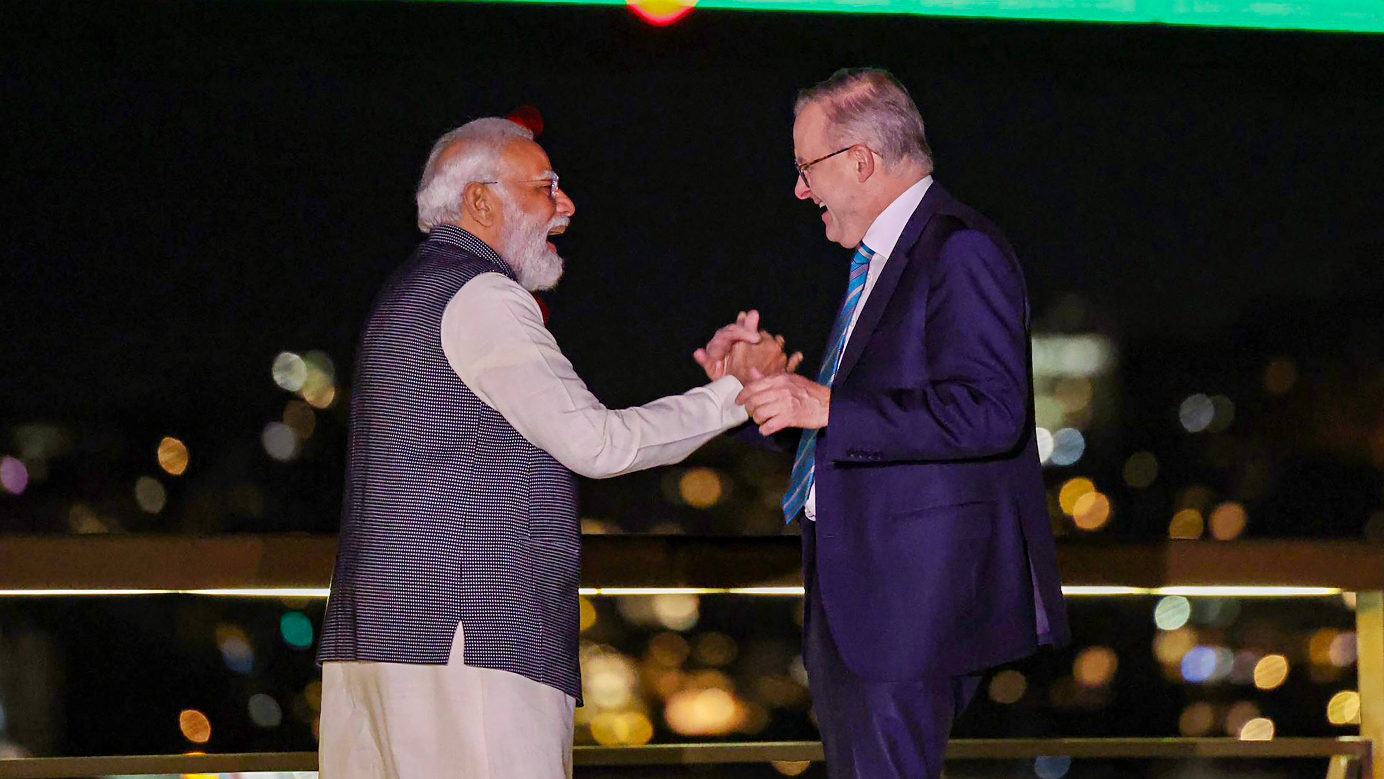 pm modi delhi return