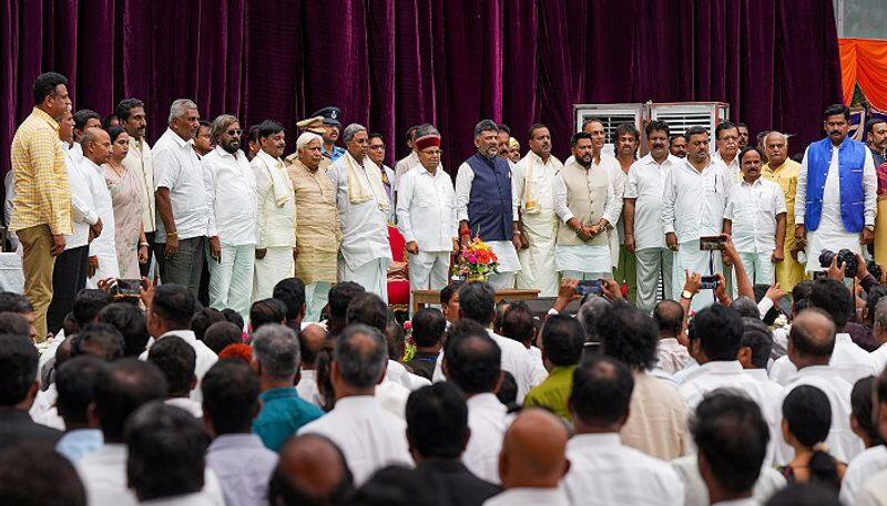 Karnataka cabinet Expansion Ministers oath Portfolio Congress Senior Leaders san