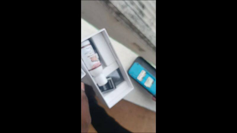 smartphone ordered customer gets damaged button mobile in online trading in coimbatore