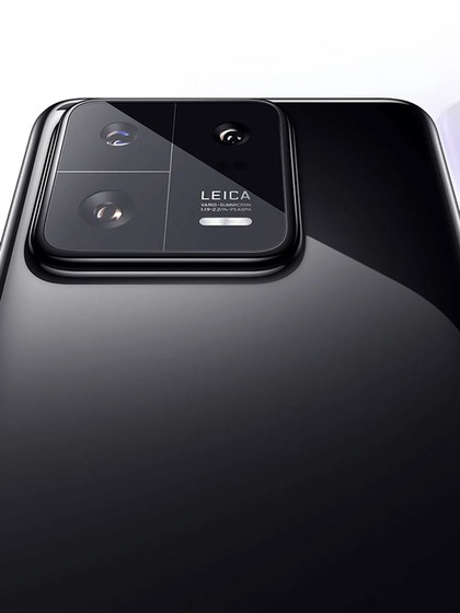 1. Xiaomi 13 Pro