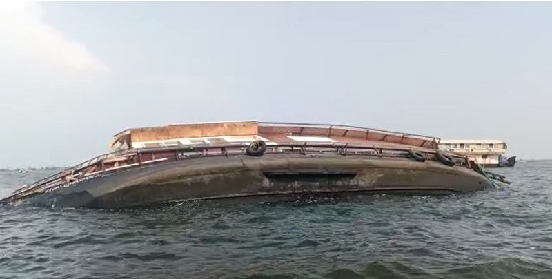 house boat drowned at Alappuzha kgn