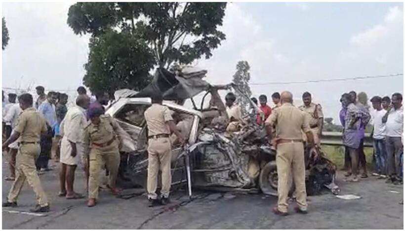 Karnataka: 10 dead in road accident as car crashes in head-on collision with private bus in Mysuru