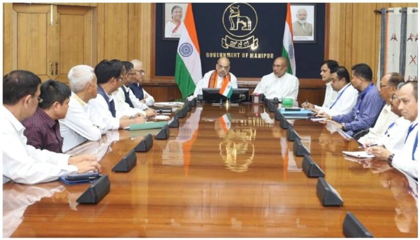 మణిపూర్‌లోని హింసాత్మక ప్రాంతాల్లో అమిత్ షా పర్యటన.. సీఎం, మంత్రులతో అత్యున్నత స్థాయి సమావేశం..