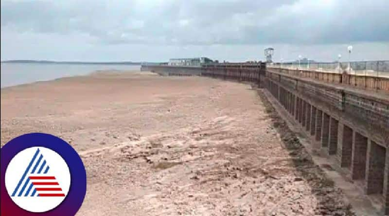 Lack of pre-monsoon rain KRS water level dropped to 79 feet at mandya rav