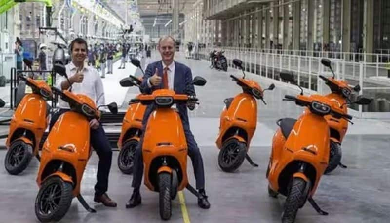 ola  electric   is offering lowest interest rates at 6.99% for a tenure of 60 months at zero down payment on electric  scooters-sak