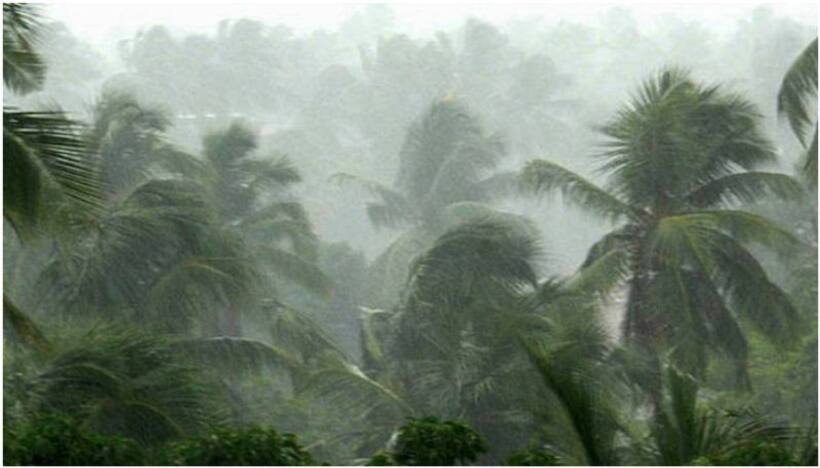 IMD predicts heavy rainfall in next five days in Kerala; Sounds yellow alert in THESE districts