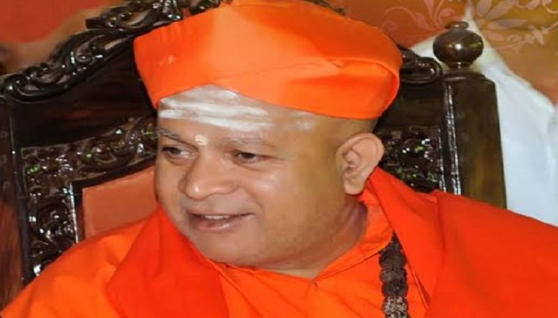 Give Employment to the Youth Shivamurthy Shivacharya Swamiji Advice to the Government grg 