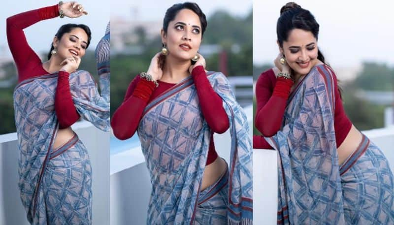 Anchor Anasuya Bharadwaj beautiful looks in Saree NSK