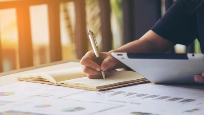 four years graduation honors