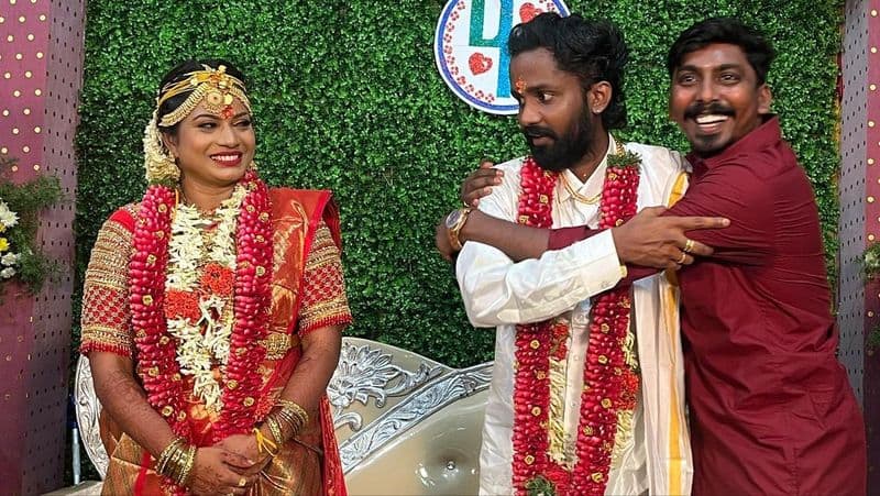 Vijay TV fame KPY Dheena Marriage photos viral