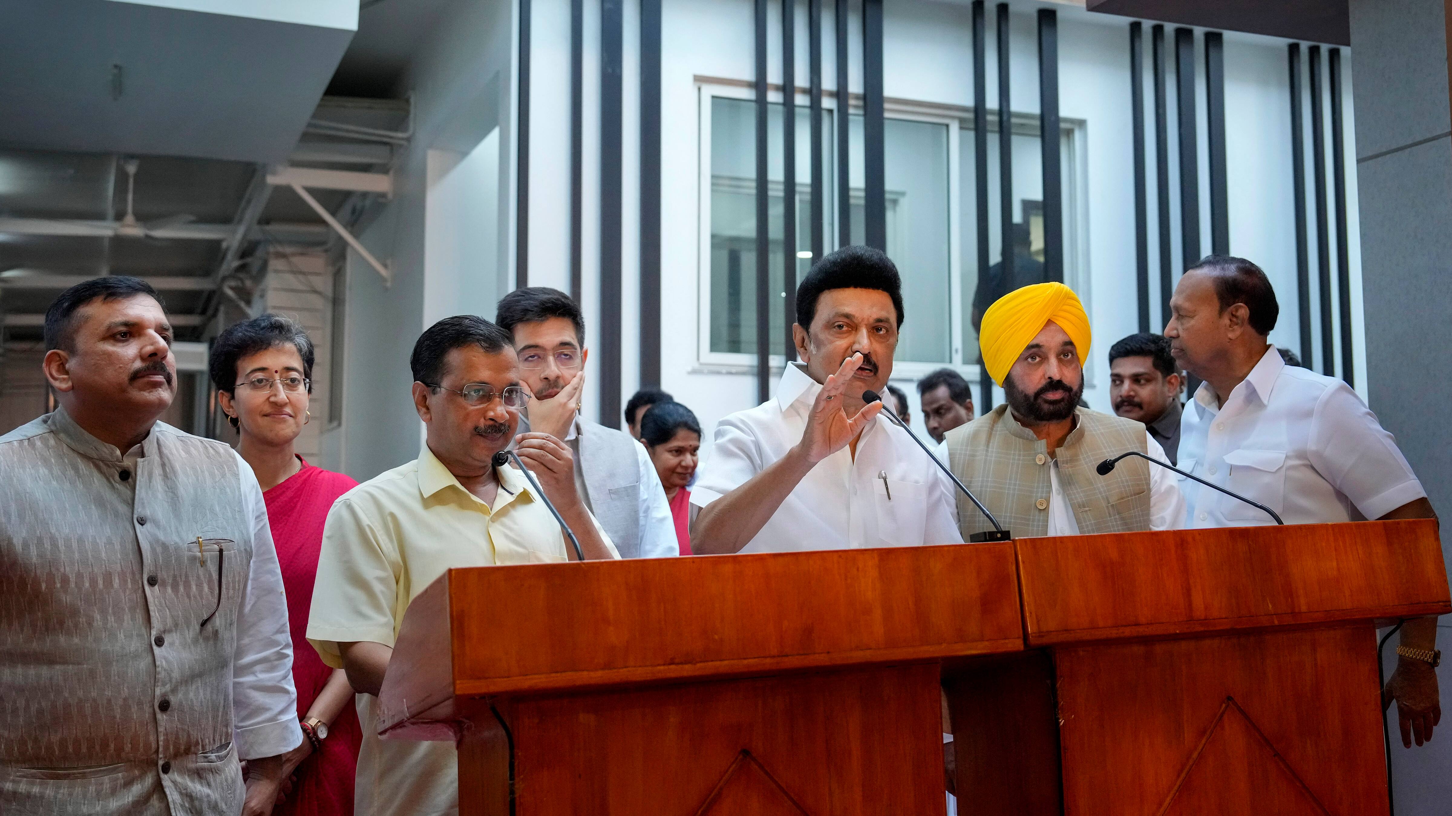 kejriwal stalin