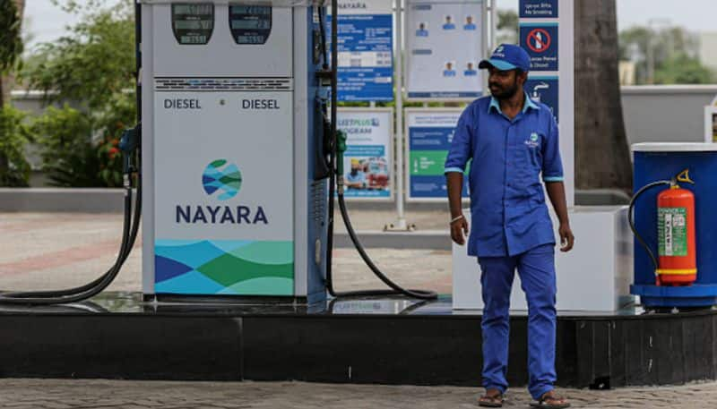 Nayara Energy  Sells Petrol Diesel At  1 rupees Less Than PSUs apk