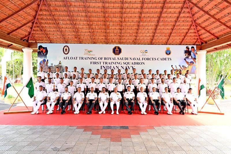 IndiaSaudi Naval Joint Training..chief navy staff admiral harikumar meets Saudi Navy personnel