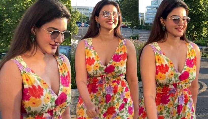  కుర్ర హీరోతో ఐటం  సాంగ్ కమిటైన కసక్కుపాప ?