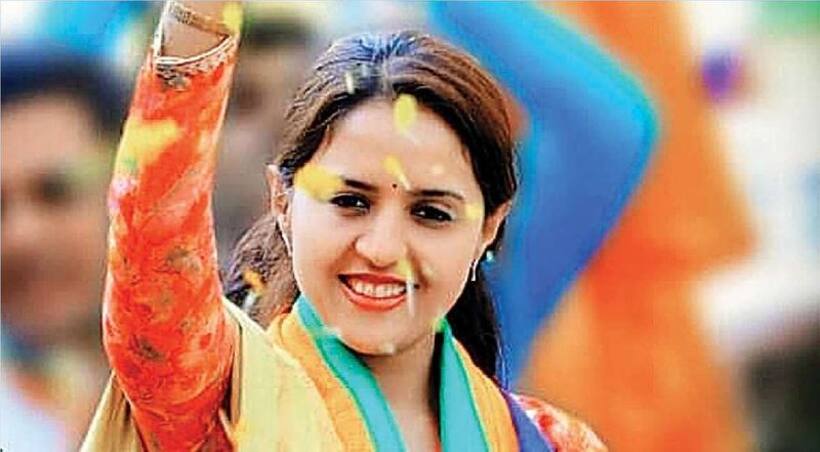 ఎంపీగా కాదు.. మహిళగా చెబుతున్నా.. రెజ్లర్లకు న్యాయం చేయండి   బీజేపీ నేత ప్రీతమ్ ముండే