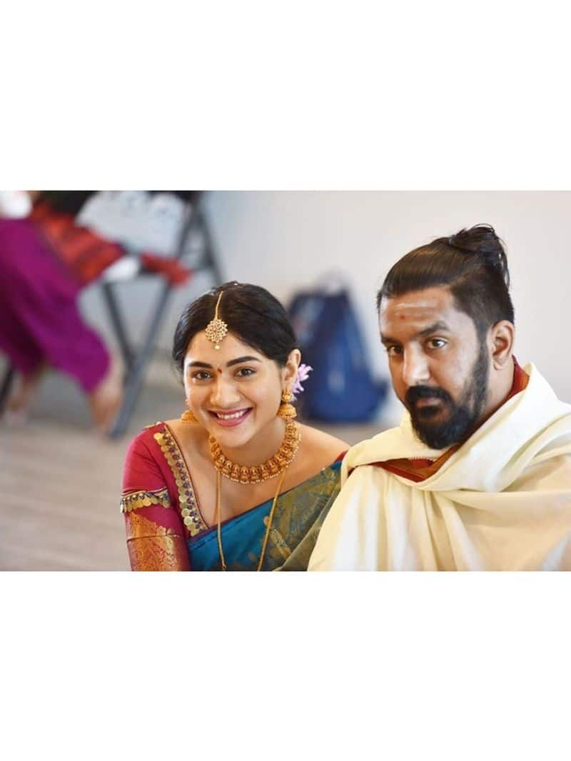 Kannada actress Archana Lakshminarasimhaswamy shares baby bump and reveals her pregnancy vcs 