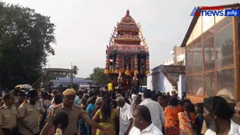 Vaikasi Visakha Chariot at Palani Murugan Temple! - Mass participation of devotees!