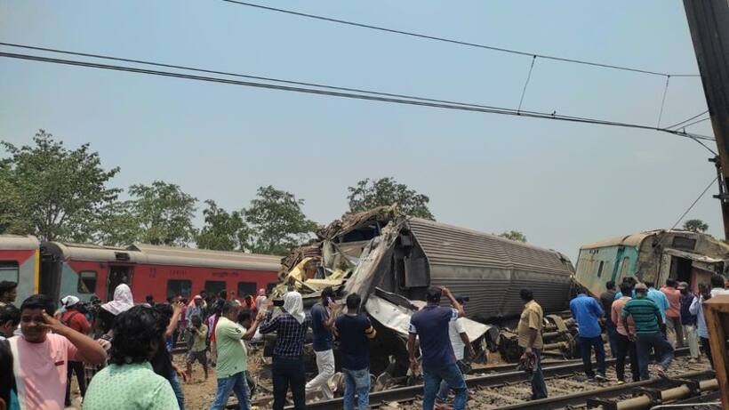 Odisha Train Tragedy: రైలు ప్రమాదంలో 40 మంది కరెంట్ షాక్‌తోనే దుర్మరణం