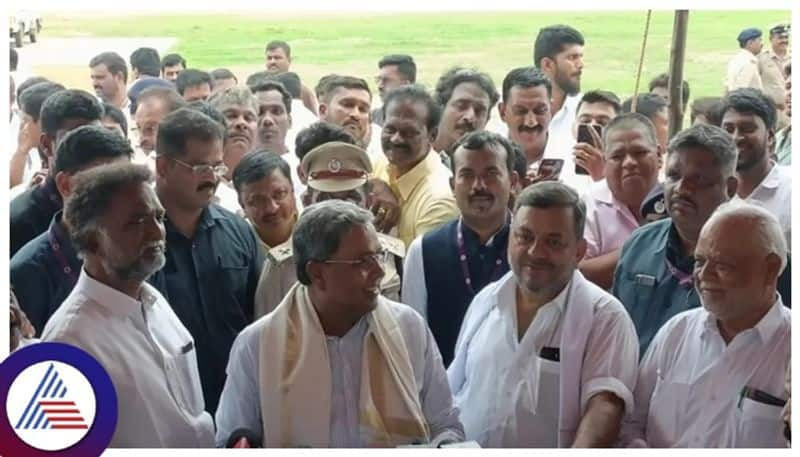 CM Siddaramaiah warned to davanagere SP about moral policing kannada news gow