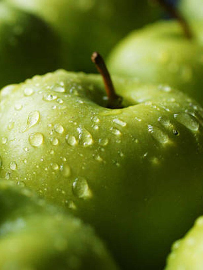 health benefits of eating green apples