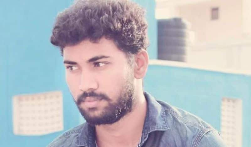 Vetrimaran Assistant Director Charanraj  death in road accident 