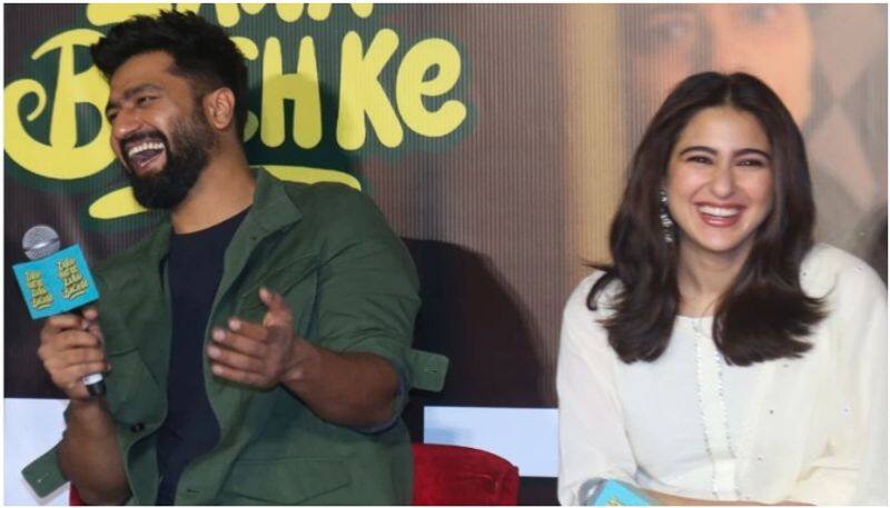 Vicky Kaushal reveals Sara Ali Khan stole a pillow from airport lounge sgk