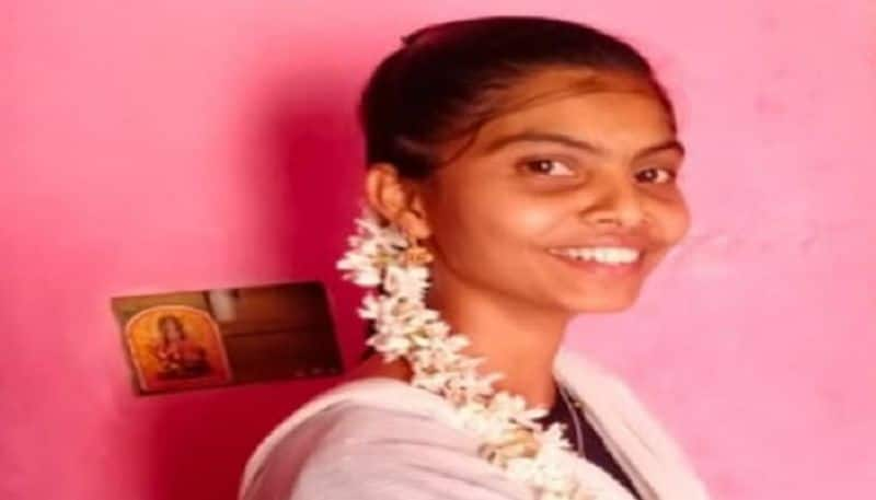 Woman Died after Eating Tomato that was kept to Kill Rat in Davanagere grg