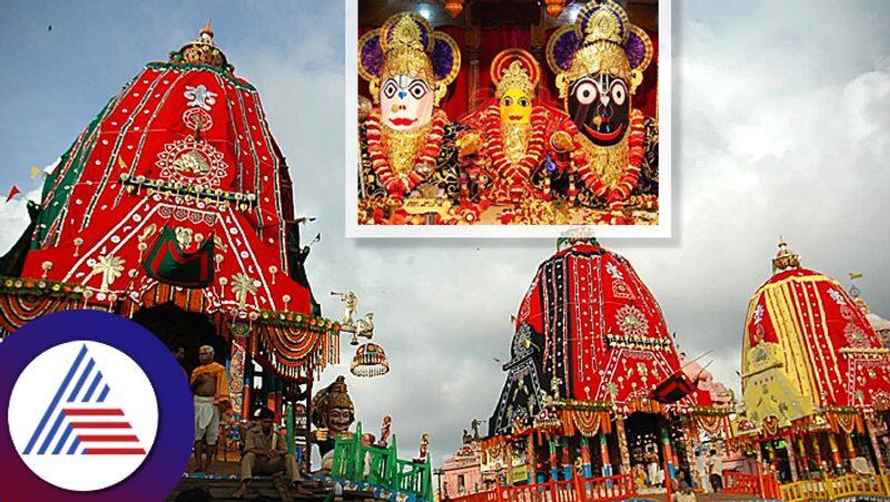 Whose bones are the idols of Jagannath temple made of skr