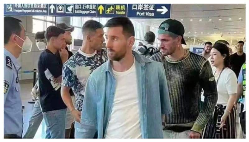 watch video de paul protects lionel messi from security guards saa