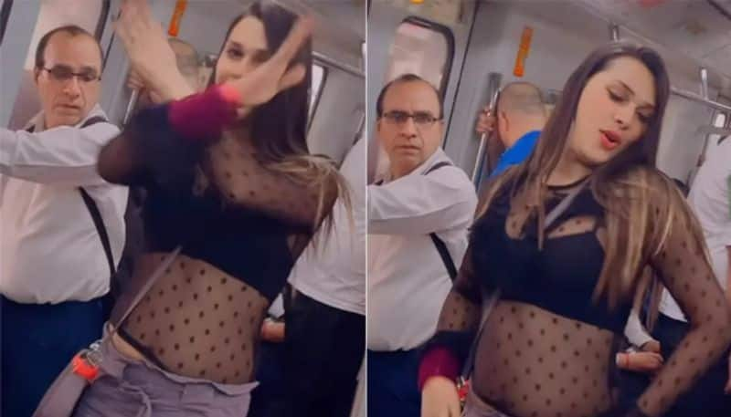 womans dance reels inside delhi metro going viral for another reason hyp 