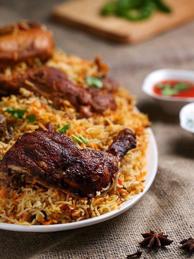 Eazy steps to make Chicken Biryani Vin