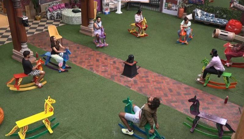 bigg boss malayalam season 5 ticket to finale task 2 akhil marar shiju out nsn