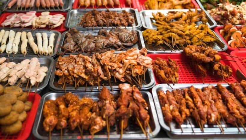 Undercooked food to Fried foods: Know items to avoid this rainy season