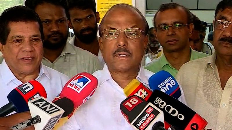 pk kunhalikutty response over various political happenings including karipur airport hajj package btb