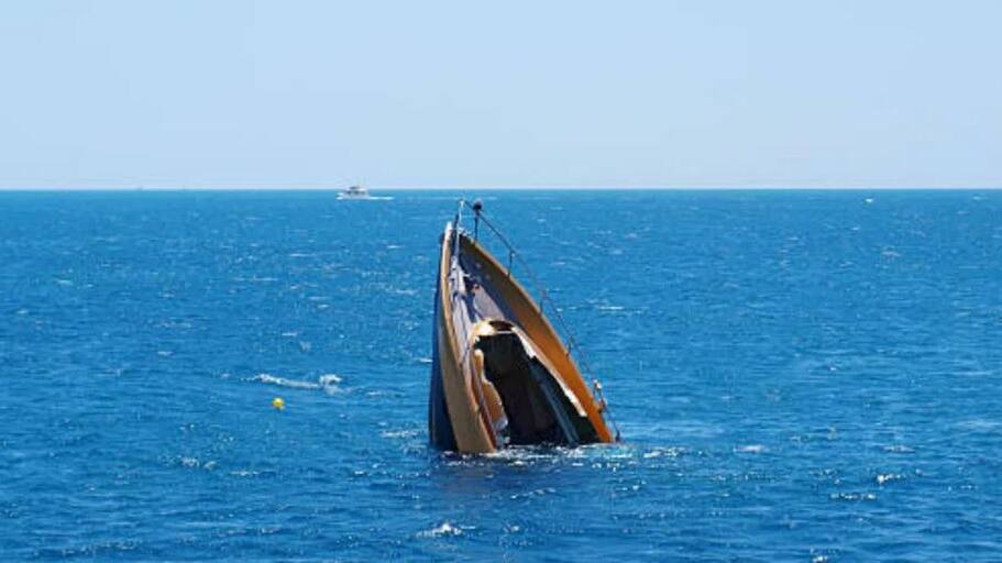 geece boat
