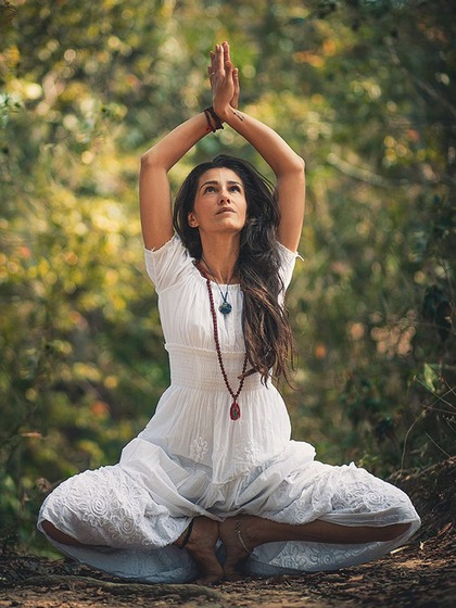 7 simple asanas to do every day for beginners