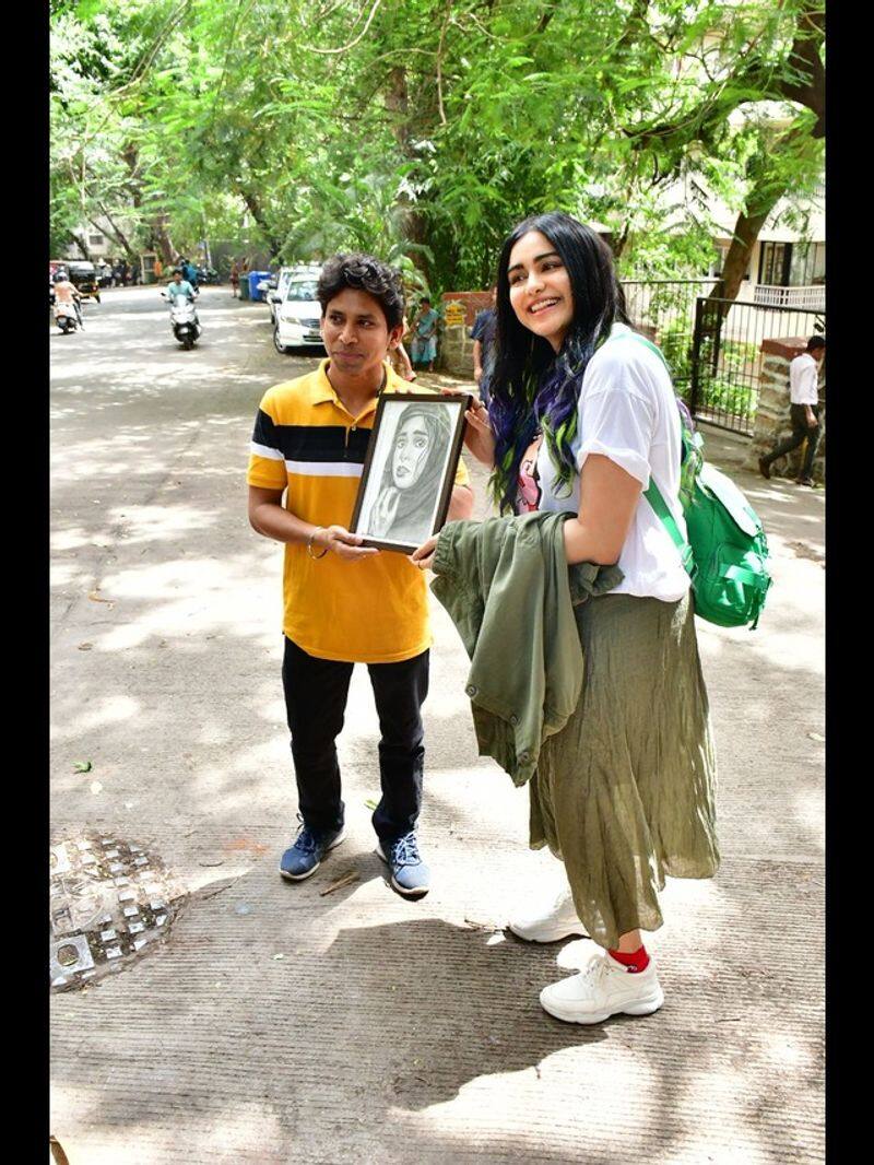 The Kerala Stroy Actress Adha sharma spotted outside house with fan sgk  