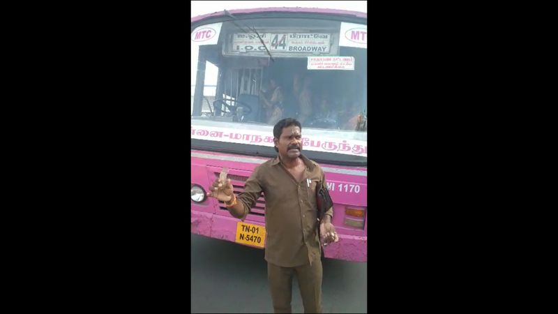 school students threaten government bus conductor in chennai