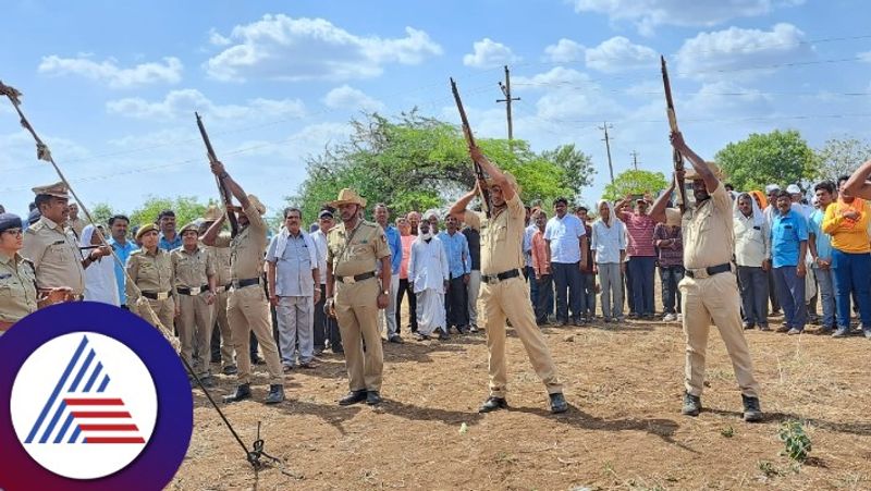 PC murder by ellegal sand mining cremated with full state honours at kalaburagi rav