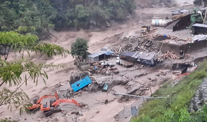 23 Army personnel missing in flash flood triggered by cloudburst in Sikkim sgb