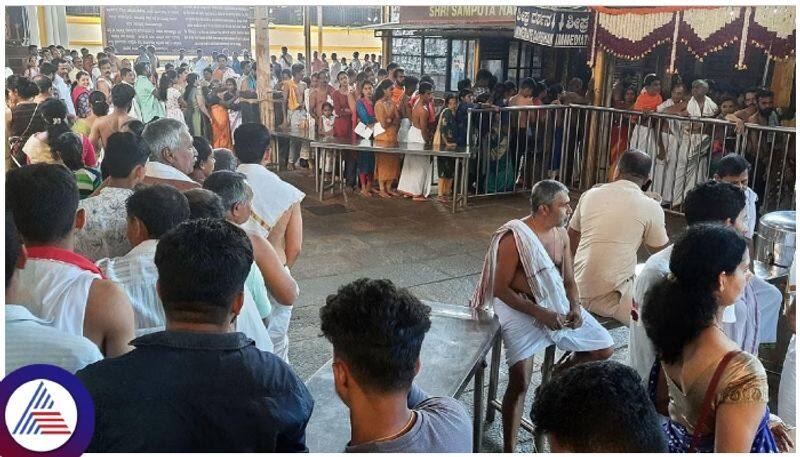 Karnataka Muzrai Department Direct access to God darshan for senior citizens in temples sat