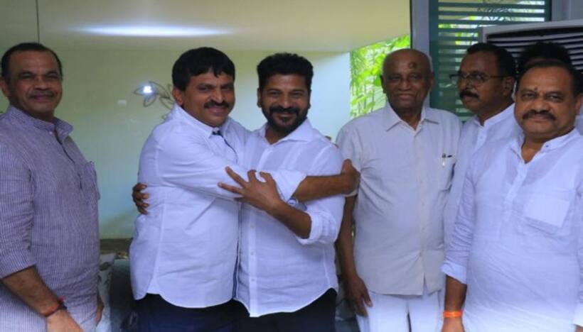 రేవంత్ సెల్ఫ్ గోల్?.. పొంగులేటి వైపు హైకమాండ్ మొగ్గు!