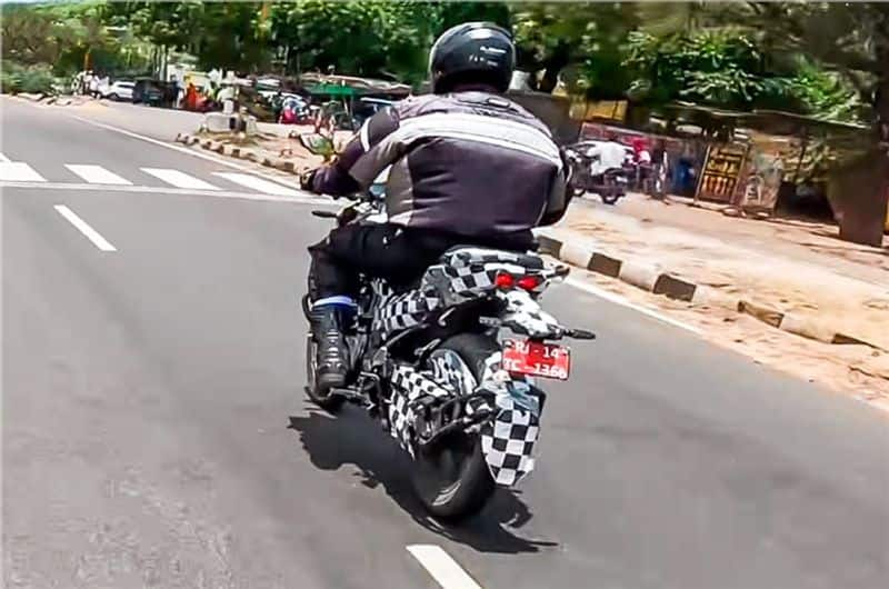 Upcoming Hero 125cc bike spotted testing prn