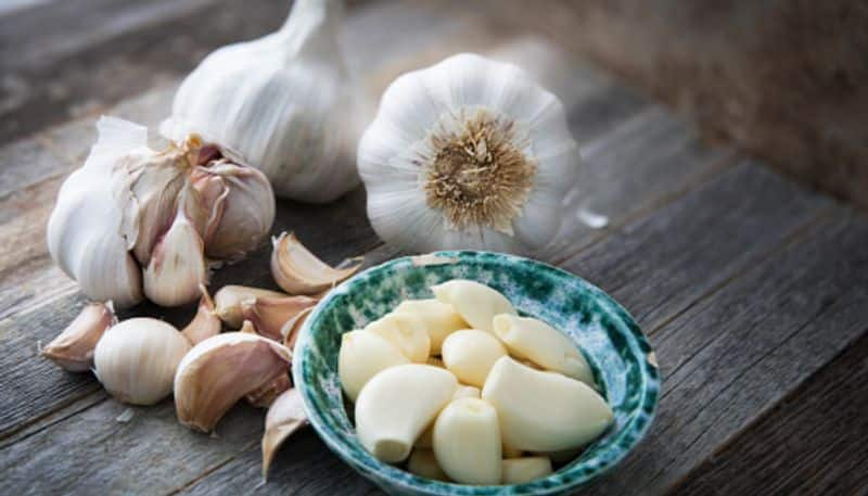 Raw Garlic On Empty Stomach for weight loss azn 